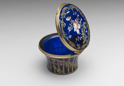 图片[2]-Dark-blue painted enamel box with gold tracing, mid-18th century, Europe-China Archive